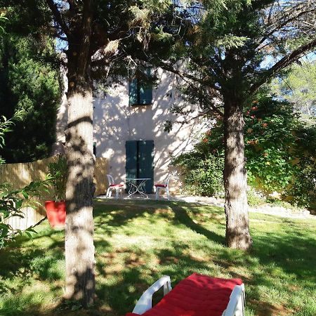Suite Avec Jardin Entre Aix En Provence, Luberon Et Verdon Peyrolles-en-Provence 外观 照片